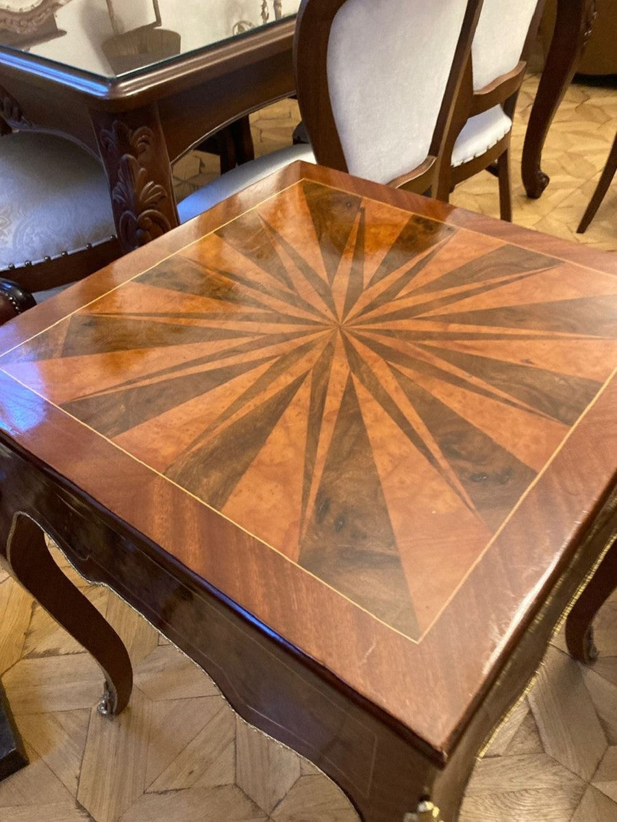 Barock Beistelltisch mit Schach & Backgammon Spielfläche Dunkelbraun / Braun / Messing 60 x 60 x H. 71 cm - Barock Möbel - Antik Stil Möbel - Edel & Prunkvoll