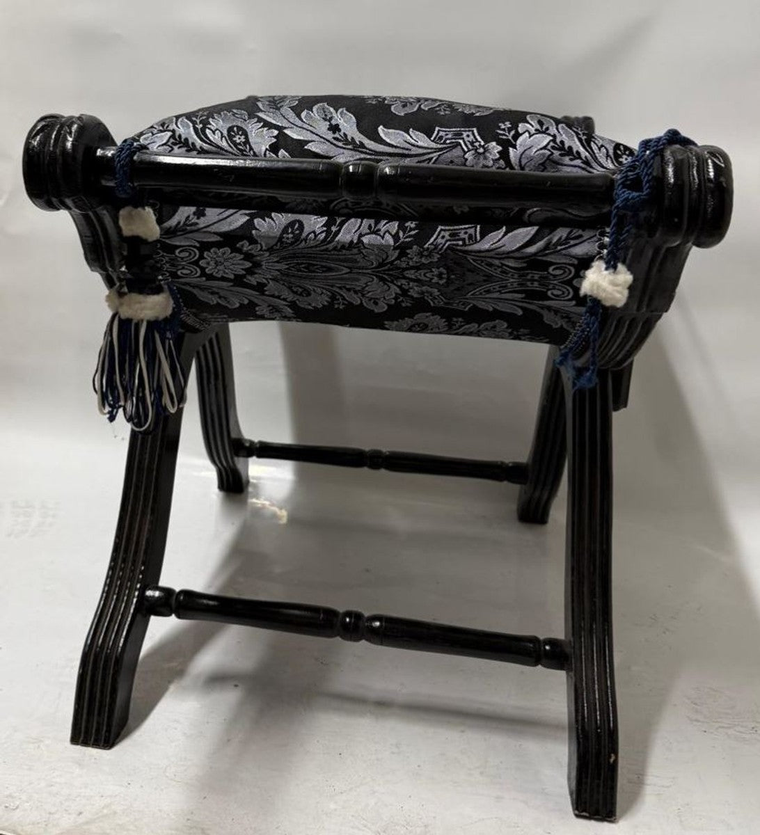 Barock Kreuzhocker mit Kissen Schwarz / Grau - Barockstil Möbel