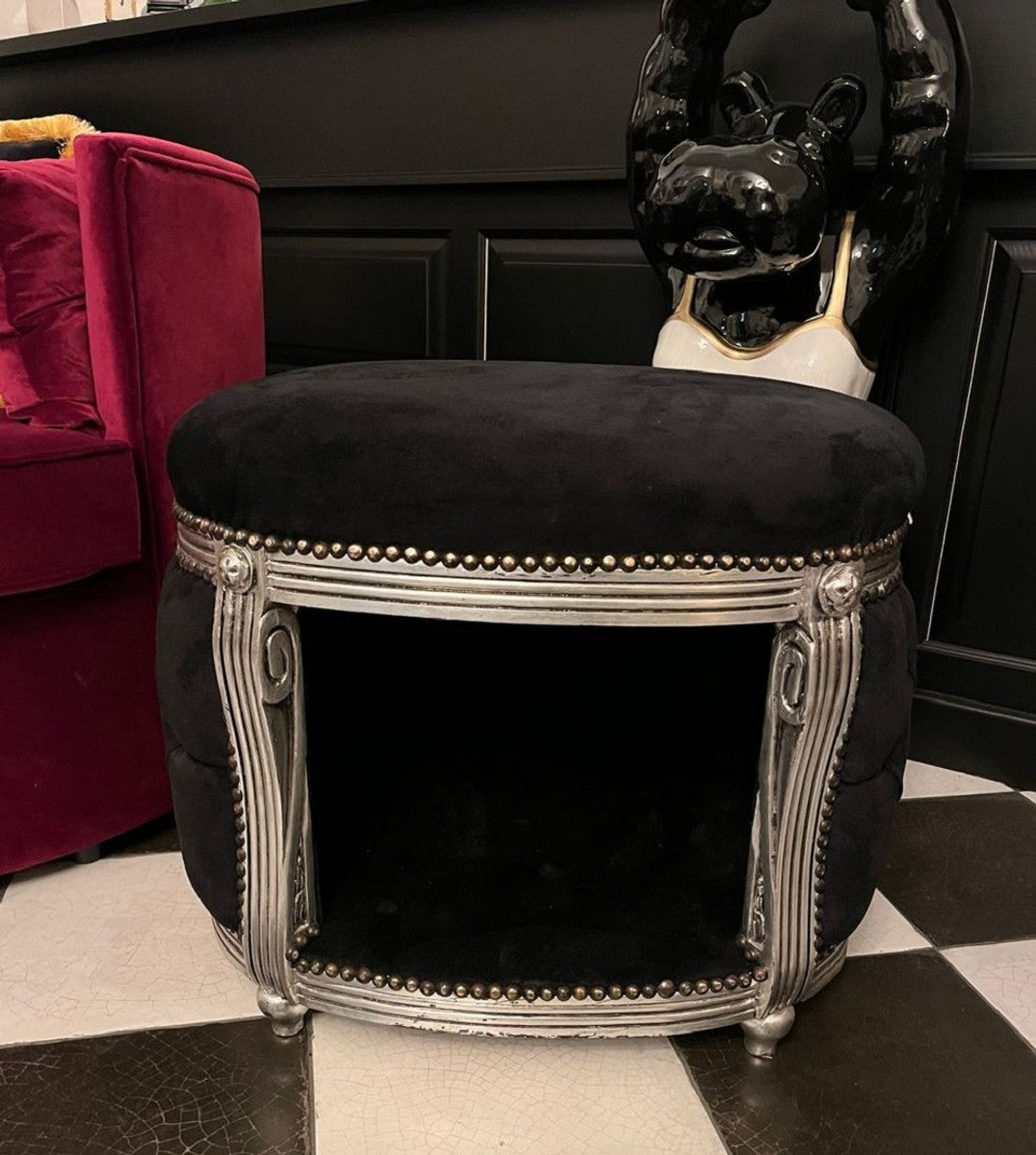 Barock Hundebett & Katzenbett Schwarz / Silber - Handgefertigtes Hunde & Katzen Sofa im Barockstil - Barock Hunde & Katzen Möbel - Barock Tiermöbel - Edel & Prunkvoll